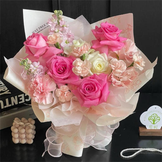 玫红色系混搭花束 商品图2