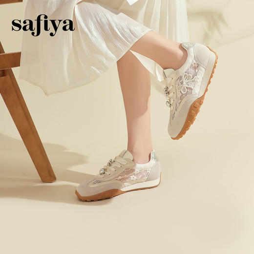 Safiya/索菲娅2024新款国风刺绣透气蕾丝网纱休闲运动阿甘德训鞋 SF43112412 商品图2