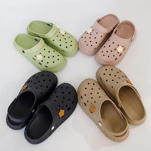 多喜爱 缤纷夏日洞洞鞋-凉拖鞋（绿色/粉色/咖色/深灰）cs 商品图0