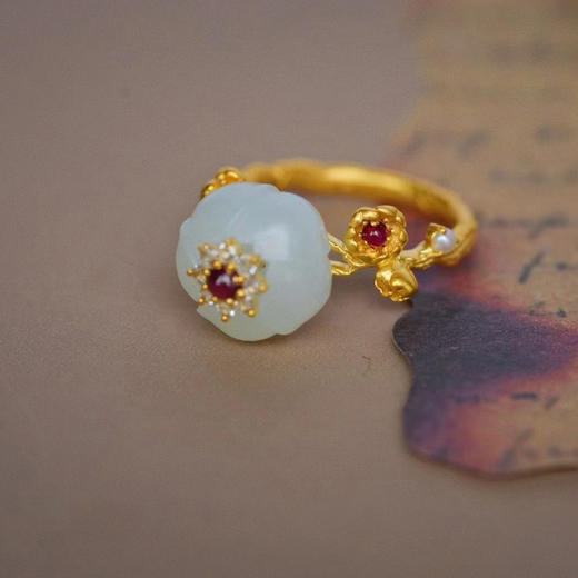 龢盒原创 醉眠芍药烟 18k金镶白玉戒指 商品图4