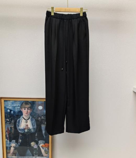 臣禾	松紧腰直筒裤	JZ242060173 商品图1