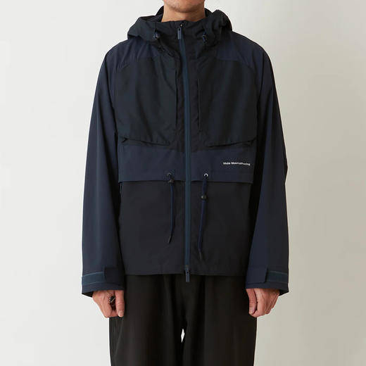 White Mountaineering 白山 高密度伸缩性面料防泼水透湿冲锋衣 商品图0