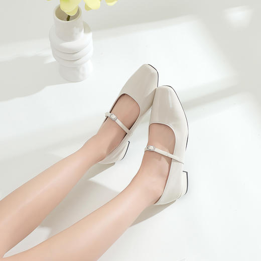 Safiya/索菲娅2024新款法式复古方头水钻一字扣玛丽珍单鞋 SF43111413 商品图10