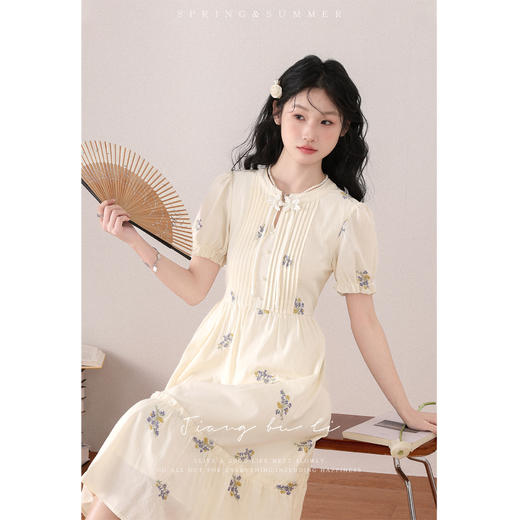 鹿向南《江南花坊》新中式印花连衣裙女2024春款高级感显瘦裙子 商品图4