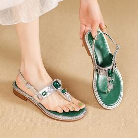 【预售5天】绿宝石水钻夹趾真皮凉鞋，平底夏季低跟女鞋羊皮凉鞋PLNH&8230-2