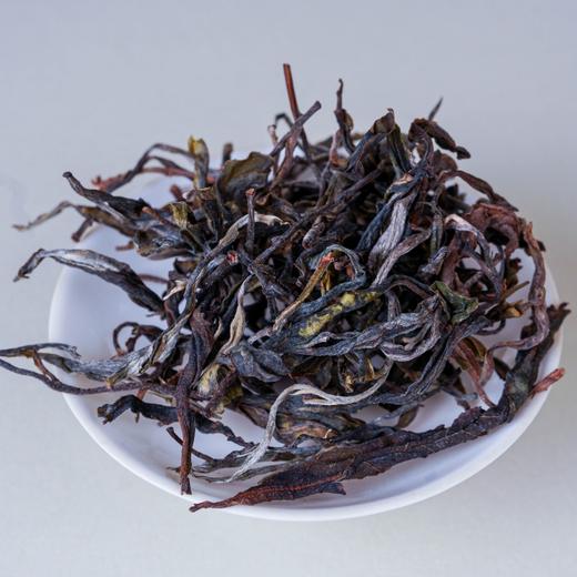 【预售8折，买7送1】2026《薄荷塘乔木》春茶生茶 357克*1饼 商品图1