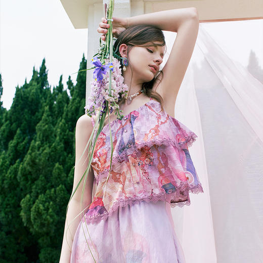 两三事寄夏予你2024夏季新款度假风多层次蕾丝荷叶边吊带背心女 商品图3