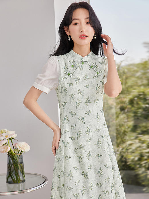 【专属特价】熙世界国风改良新中式蕾丝旗袍裙夏2025新款薄荷曼波碎花连衣裙 商品图2