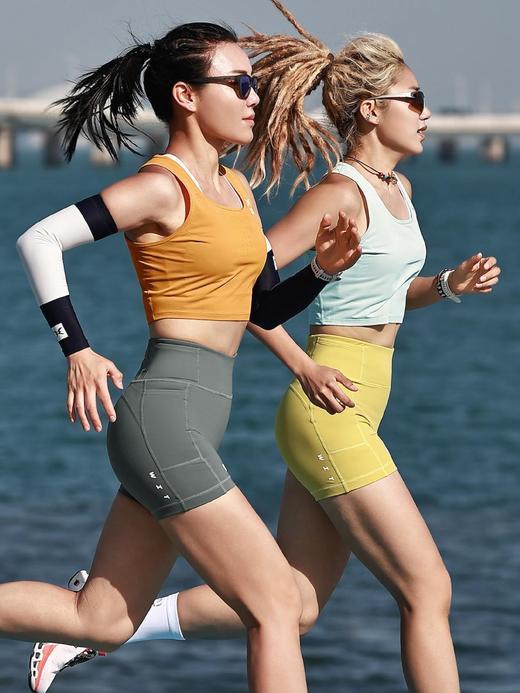 身体智慧 BODYWIT 女款 疾塑2.0 紧身三分裤 五口袋 商品图3