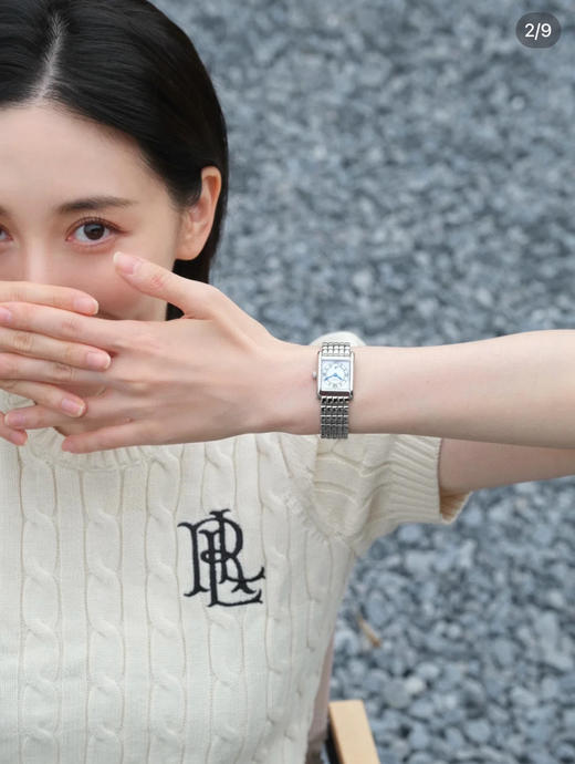 花小钱办大事， 随便出入专柜，张丽颖同款，浪琴蓝宝石镜面，精钢表带 蝴蝶扣开合 穿戴方便自如  K0412Q 是万元腕表界的一匹黑马!!最新款！浪𝗤戴绰维纳迷你小方块手表  小方表 商品图0