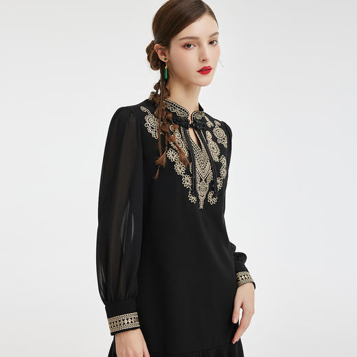 PF835斯尔丽2024新款新中式国风绣花盘扣改良拼接荷叶边裙摆显瘦连衣裙 商品图2