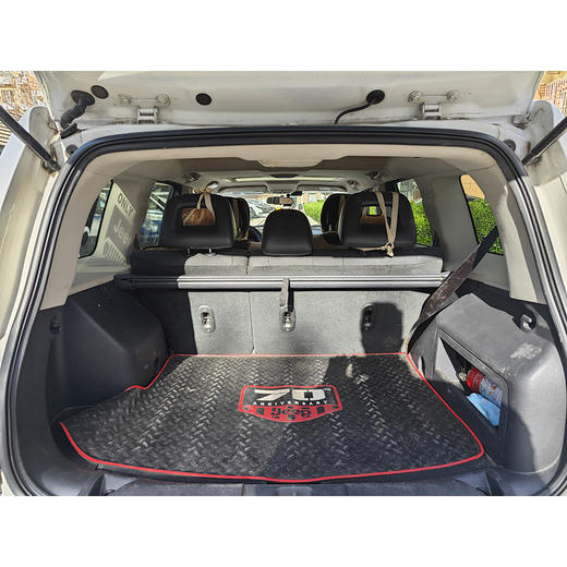 Jeep 自由客 2.4 豪华导航版【长租-北京】 商品图6