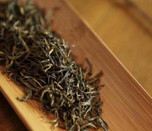 【桐木关手作金骏眉】| 桐木村特级芽头采摘、纯手工制茶, 蜜香浓郁、汤水甜润！ 商品图3