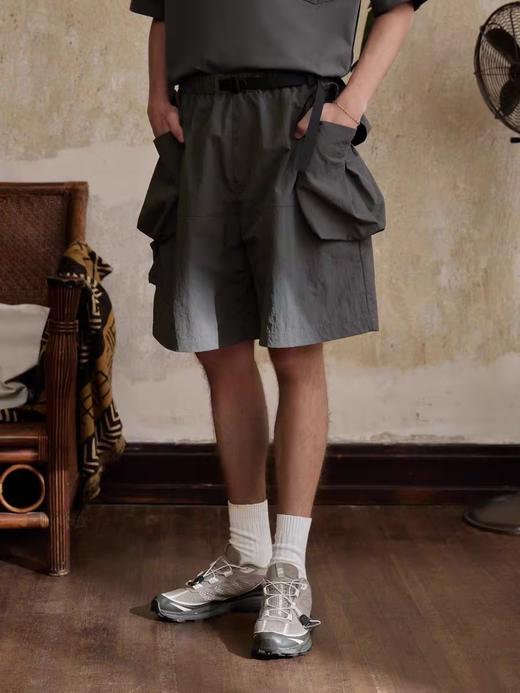 EVISTUB/E-4CDK141/三色复古机能调节口袋防泼工装宽松运动短裤 商品图3