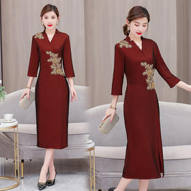 AHM-7633喜婆婆婚宴装旗袍礼服裙新款重工绣花酒红色连衣裙