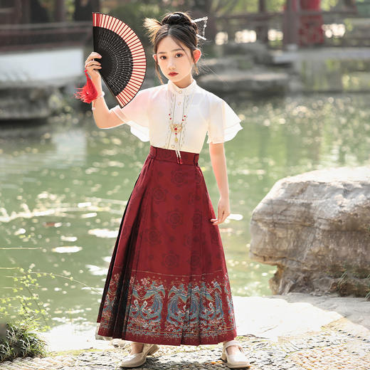女童马面裙套装唐装-送项链XWN2709 商品图0