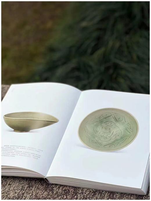 《中国国家博物馆馆藏古代瓷器》，吕章申主编，软精装，大16开，328页，北京雅昌精印，安徽美术出版社2016年6月第1版第1次印刷，原价865元，特惠价346元。 商品图10