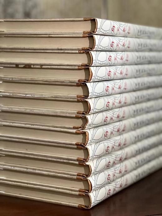 《与天无极》，刘乐园著，大8开，精装，北京联合出版公司2015年一版一印。定价2000，售价648元。 商品图2