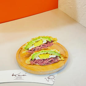 【烤爱烘咖】帕雀牛肉牛油果烤蛋三明治