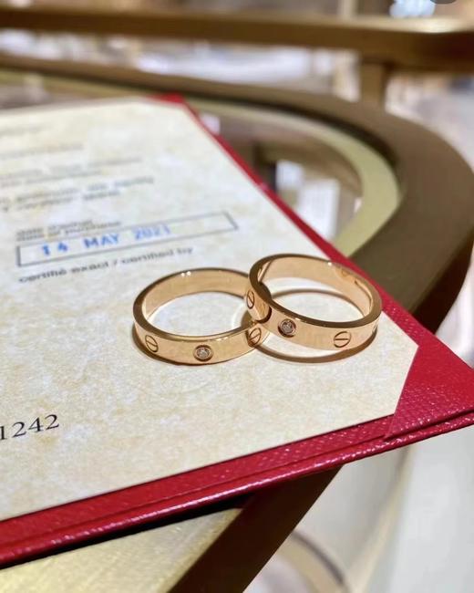 卡地经典低调简约戒圈  𝐥𝐨𝐯𝐞经典系列钛钢+‌V金+‫施华洛钻 商品图0