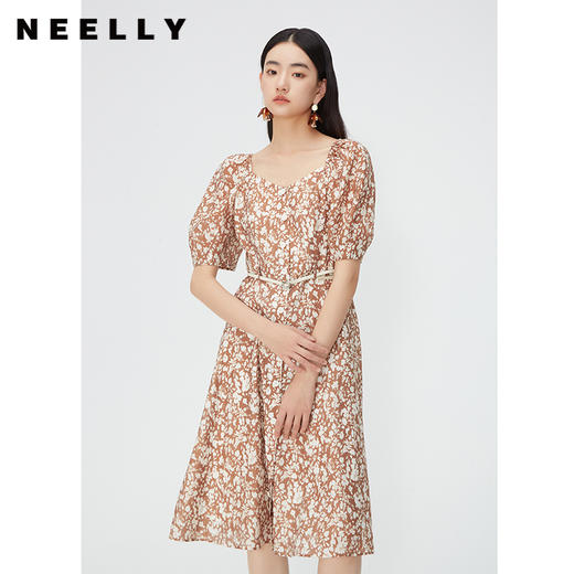 NEELLY纳俪商场同款夏季莱赛尔碎花连衣裙女气质插肩袖方领中长裙N24045Y01112 商品图1