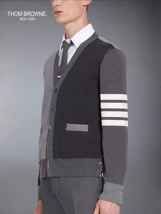 【2F】Luxemporium睿锦尚品 THOM BROWNE 男士春夏经典V领开衫针织外套 商品图1