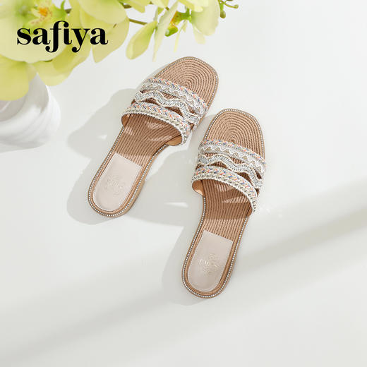 Safiya/索菲娅2024夏季闲适假日民族风珍珠水钻外穿平底凉拖 SF42110357 商品图4