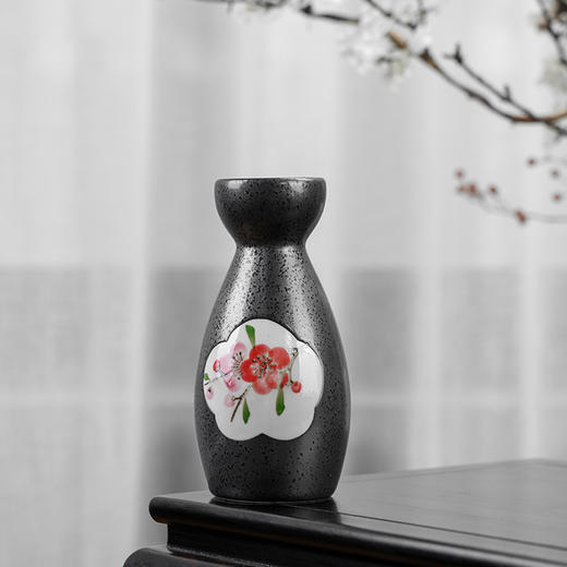 日式酒器一人饮创意陶瓷酒具分酒器清酒白酒杯子小酒盅烈酒杯烧酒壶黑梅套装 商品图3