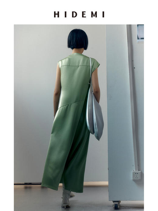 HIDEMI 极简不对称纽扣镂空设计感无袖缎面系列连衣裙/上衣 商品图2
