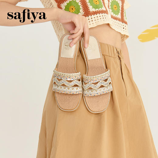 Safiya/索菲娅2024夏季闲适假日民族风珍珠水钻外穿平底凉拖 SF42110357 商品图1