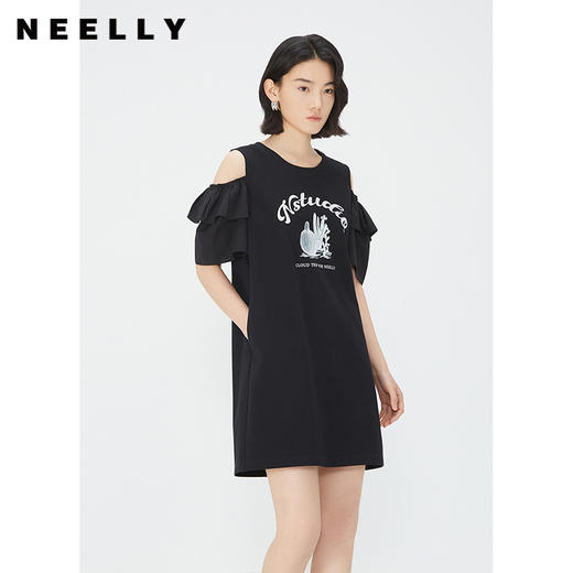 NEELLY纳俪商场同款黑色圆领露肩连衣裙女夏季纯棉印花休闲直筒裙N24051Y01145 商品图2