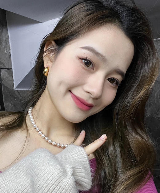 425-6基地统货 镇店主推 8-9黄金点位 5A天然色 糖果色 三色珍珠项链 商品图9