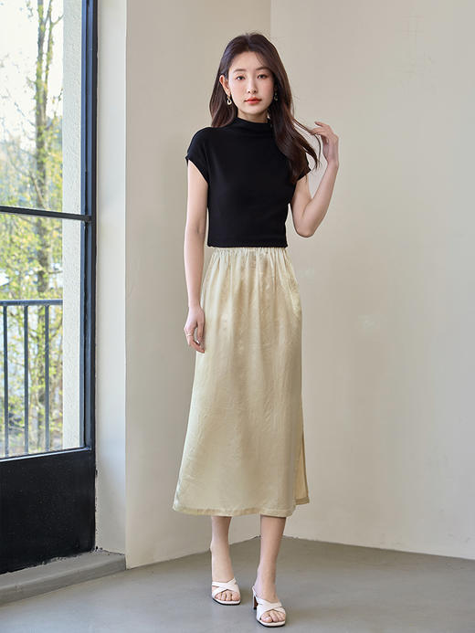 【五折购】熙世界100%醋酸缎面半身裙高级感2025夏季新款开叉褶皱直筒长裙 商品图4