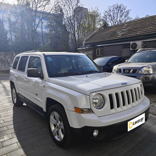 Jeep 自由客 2.4 豪华导航版【长租-北京】 商品图2