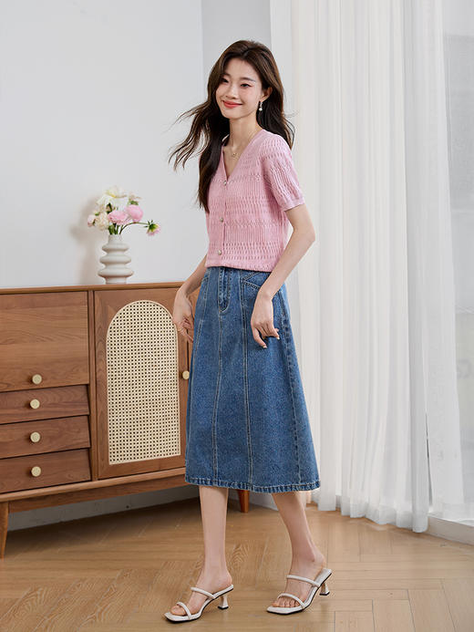 【专属特价】熙世界粉色镂空V领冰丝针织衫夏2025新款宽松短袖套头薄款上衣 商品图4