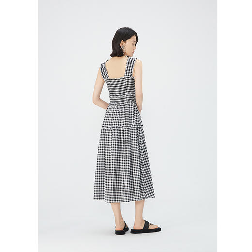 NEELLY纳俪商场同款黑白格吊带连衣裙女莱赛尔收腰显瘦度假风裙子N24051Y01146 商品图3