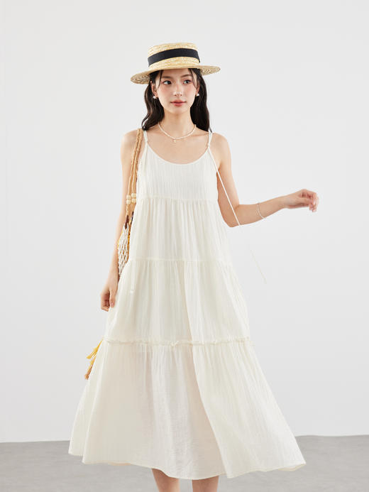 【严选】诗凡黎春海边假日甜美吊带裙SF3191341 商品图3