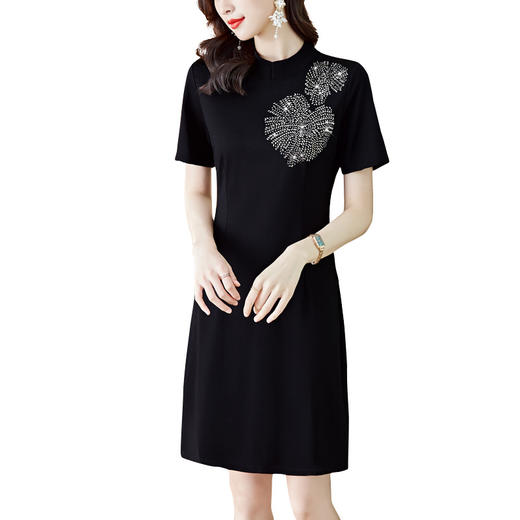 AHM-9086法式名媛风钉珠圆领连衣裙夏季新款简约时尚休闲减龄小黑裙 商品图4