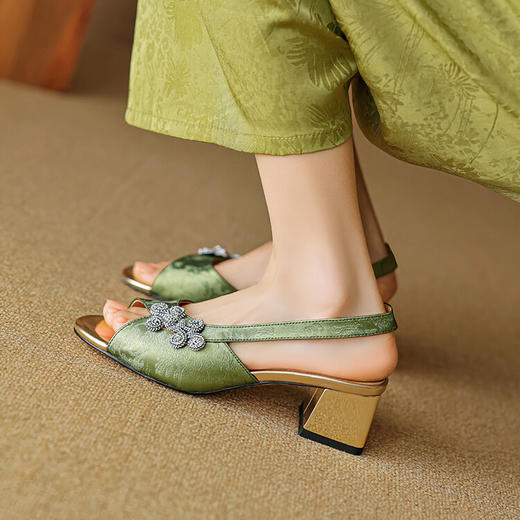 【预售5天】复古高跟鞋，露趾粗跟中跟凉鞋MLD&AC1277 商品图2