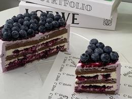 【五一大放价】蓝莓爆浆巧克力蛋糕
