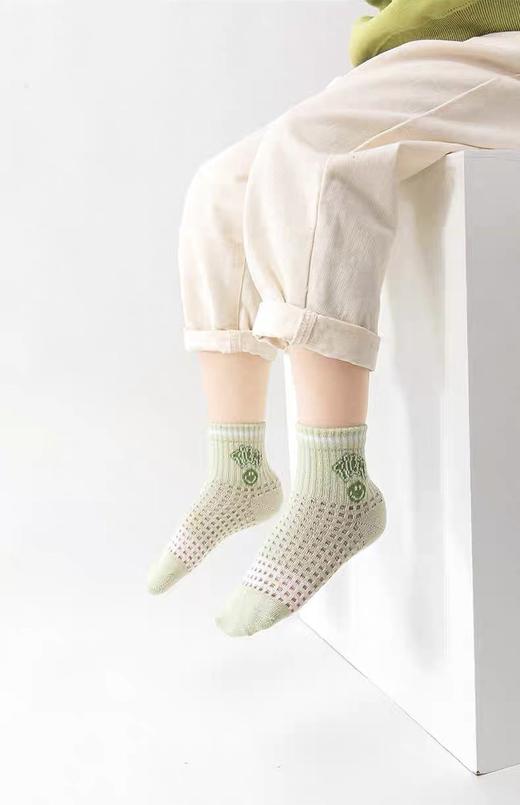 【家居百货】惊爆价9.9元5双！全网超级火爆！精梳棉网眼袜！【春夏薄荷曼波色系儿童网眼袜】会呼吸的网眼袜！含棉量高达65%！ 商品图13