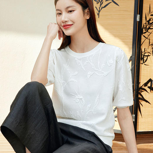 玳莎植物提花圆领针织衫女2024年夏季新款优雅轻薄天丝短袖上衣  EB33103 商品图2