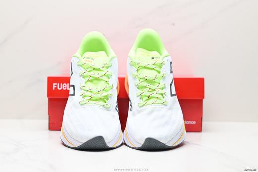 新百伦New Balance FuelCell系列轻量休闲运动慢跑鞋MRCXCK3男女鞋 商品图6