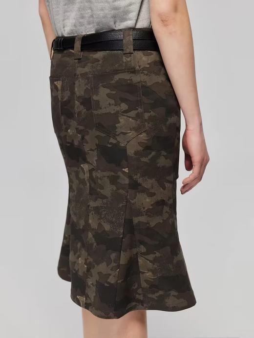 Simple Project/K24104/棉感迷彩修身分割插片鱼尾半裙 商品图3