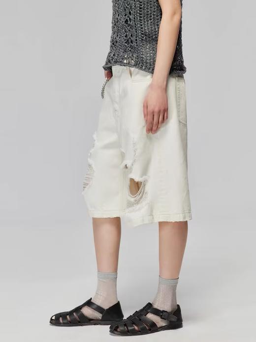 Simple Project/K24900/白色纯棉复古做旧刀割破坏阔腿牛仔短裤 商品图1