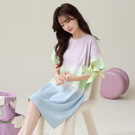 慢醒纯棉舒适可爱渐变色睡裙 商品图3