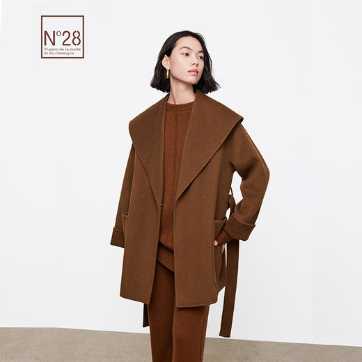 【破价】N°28 短款气质高级冬季时尚显瘦大衣8351D663 商品图3