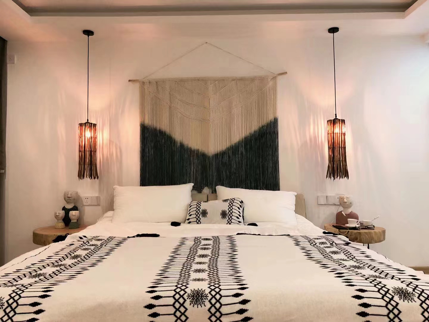 住1夜吃3顿 免费钓鱼 人均100多