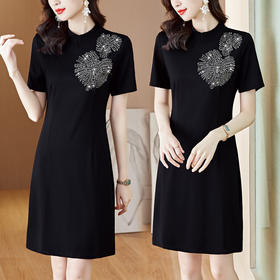 AHM-9086法式名媛风钉珠圆领连衣裙夏季新款简约时尚休闲减龄小黑裙