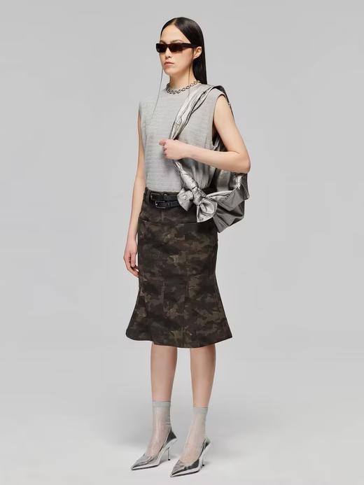 Simple Project/K24104/棉感迷彩修身分割插片鱼尾半裙 商品图1